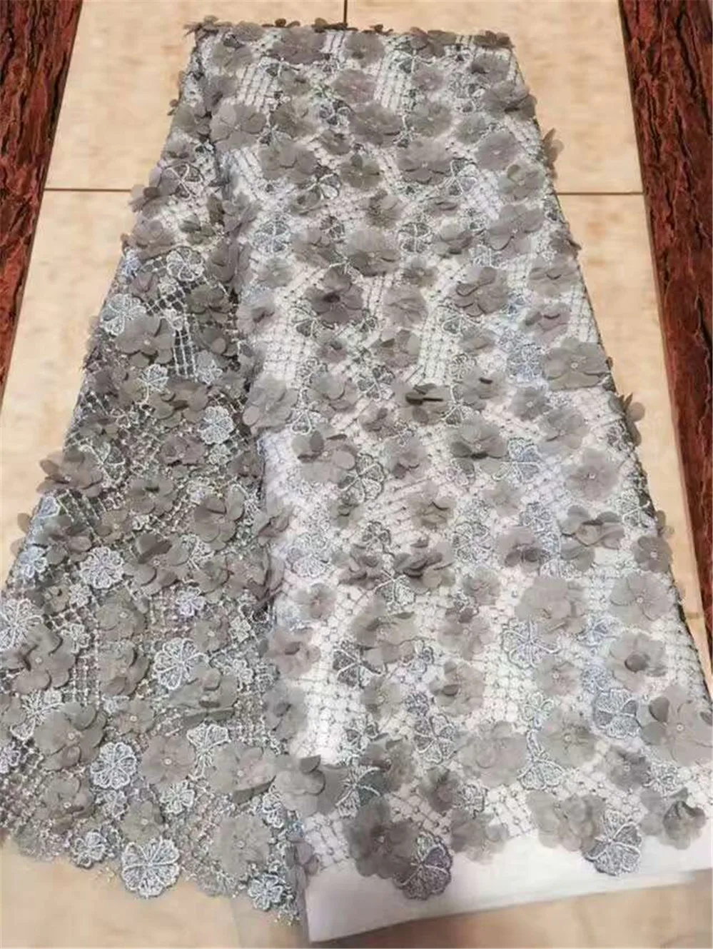 Новый дизайн специальная вышитая Тюлевая кружевная ткань 3d цветок нигерийская