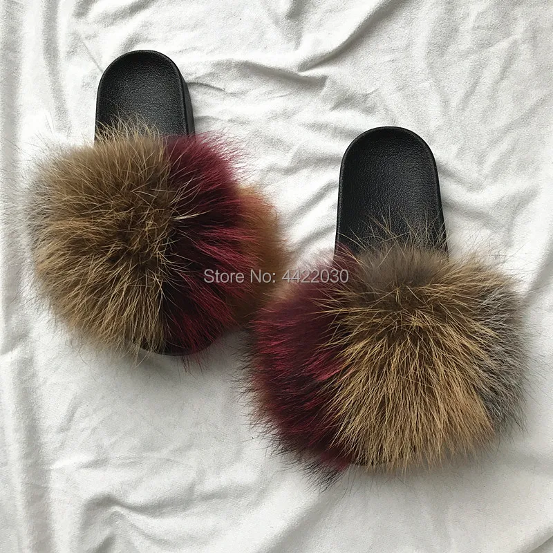 Новые женские меховые шлепанцы с лисьим мехом черного и белого цвета