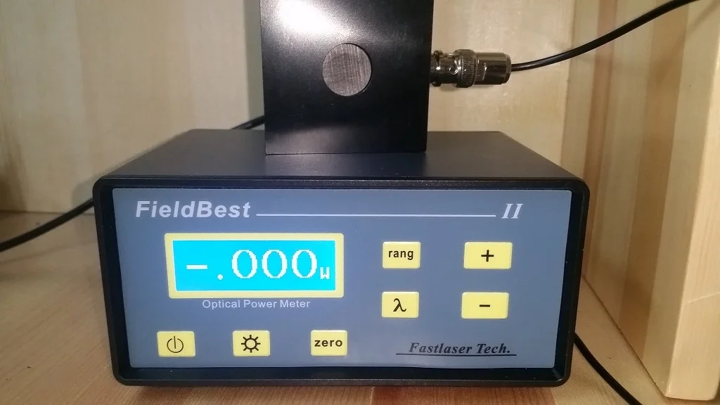 

Laser Power Meter 6W Range 1mW Measurement Accuracy High Damage Threshold