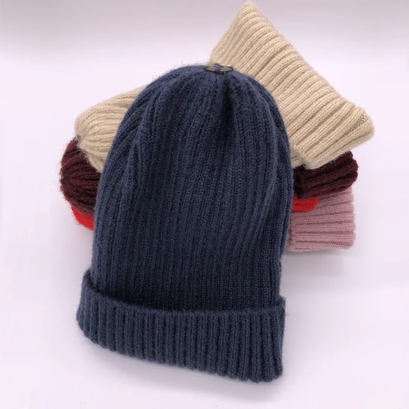 navy only hat Сезон зима-весна. шляпы женские натуральный многоцветный меховыми помпонами шапки модные женские шерстяные шапочки Череп женские капот шапка - Цвет: navy only hat