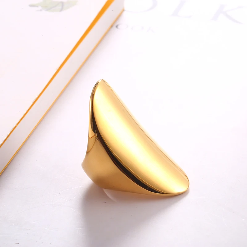 Мужское массивное кольцо RIR золотистое из нержавеющей стали с плоской подошвой