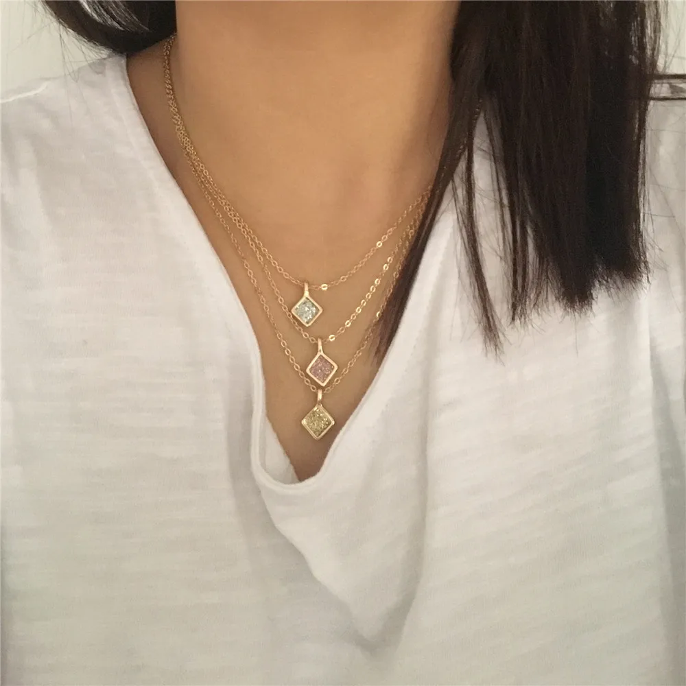 F/W золотой цвет с блестящими квадратными кулонами три слоя в одном многослойное ожерелье с омаром для женщин подарок матери