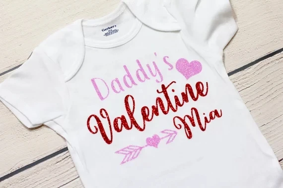 Детские футболки с надписью Mommy's Valentines Фотосессия для беременных Боди душа