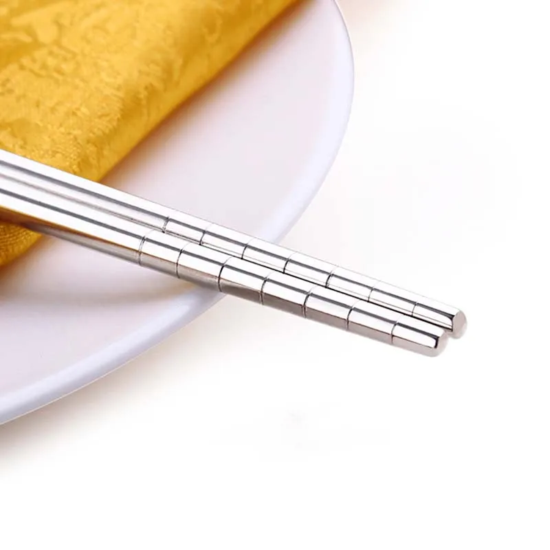 

Vacclo 1 Pair Stainless Steel 36cm Chopsticks Reusable Anti-Skip Long Handled Chopsticks For Fry Food Chicken Kitchen Tableware