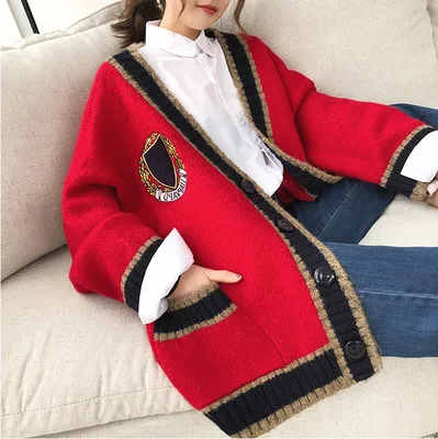 New 2020 Autumn Women Sweater Loose British Wind Badge Stitching Ladies V-neck Knit Cardigan Female SW810 |