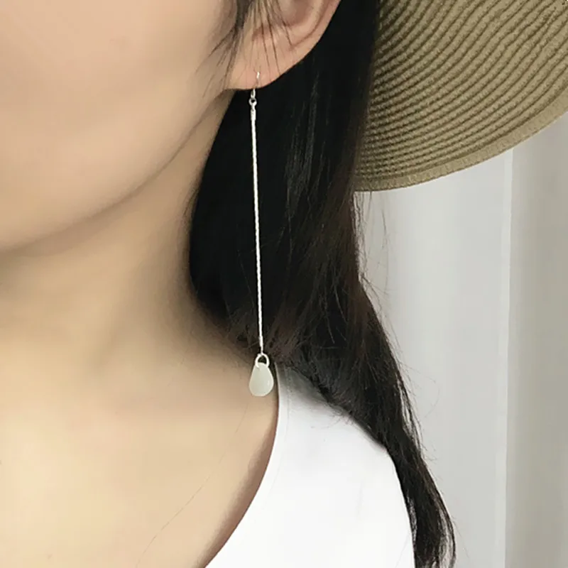 Модные серьги с кисточками из актрисы Ян Ми белым камнем капли воды трещины