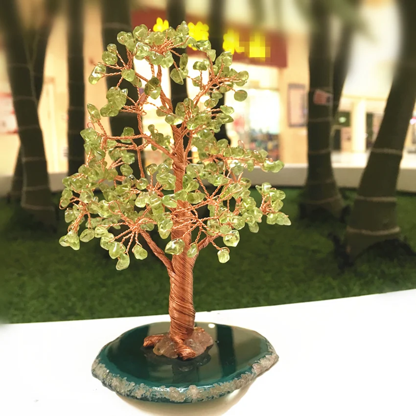 

peridot Crystal luck tree quartz gemMoney Tree Feng Shui Wealth Home Decor Miniature Figurines PartyGift