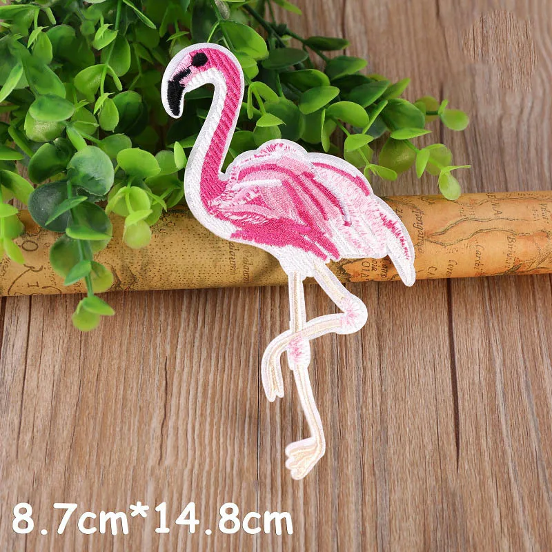 

1Pcs Flamingo Heat Transfers Iron On Sew On Patches for Clothing DIY Clothes Stickers Decorative Applique Embroidery Patch 47208