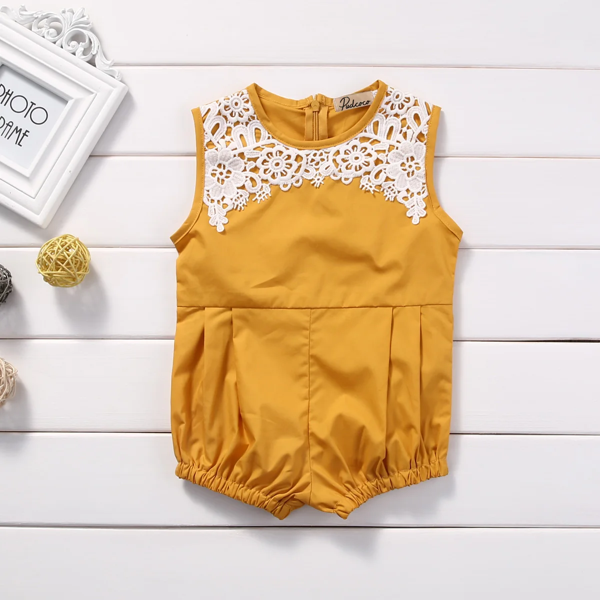 2017 новая одежда для маленьких девочек кружевной комбинированный комбинезон