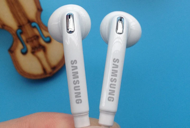 Оригинальные наушники samsung стерео звук бас с микрофоном регулятор громкости для