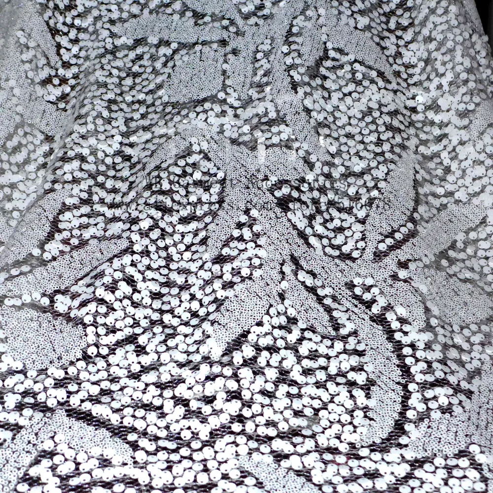 Кружевная ткань с блестками 130 см | Дом и сад