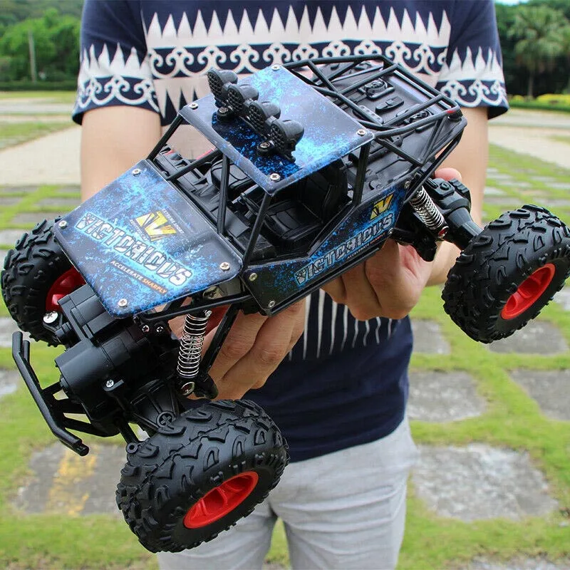 RC автомобиль 1/12 4WD транспортное средство с дистанционным управлением 2,4 ГГц электрический багги-монстр внедорожный - Цвет: 28cm blue