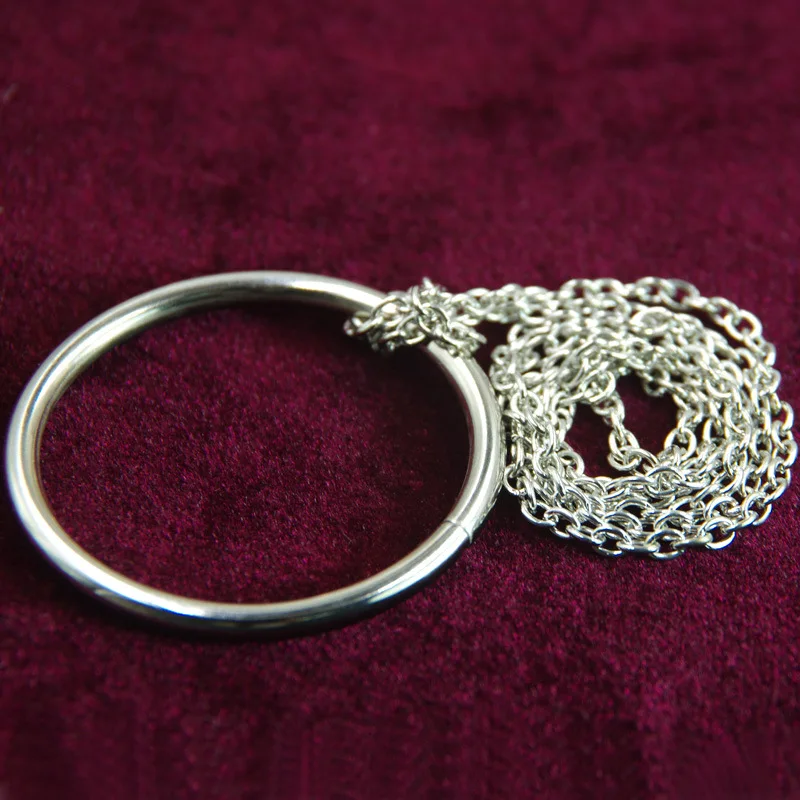 

1PCS Steel Magic Ring And Chain Cool Magic Trick Props Metal Knot Ring On Chain Game Show Play Gift Kids ToyS For Children