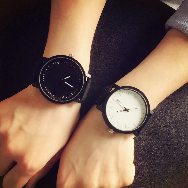 Фото Лидирующий бренд женские и мужские повседневные часы для влюбленных кожа