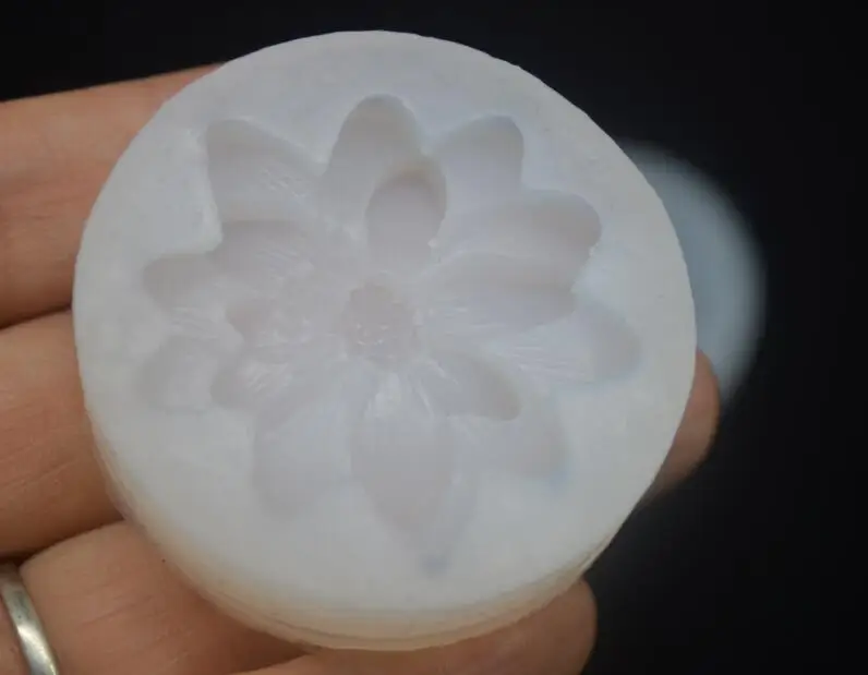 Форма силиконовые формы в виде цветка для изготовления кулонов из эпоксидной