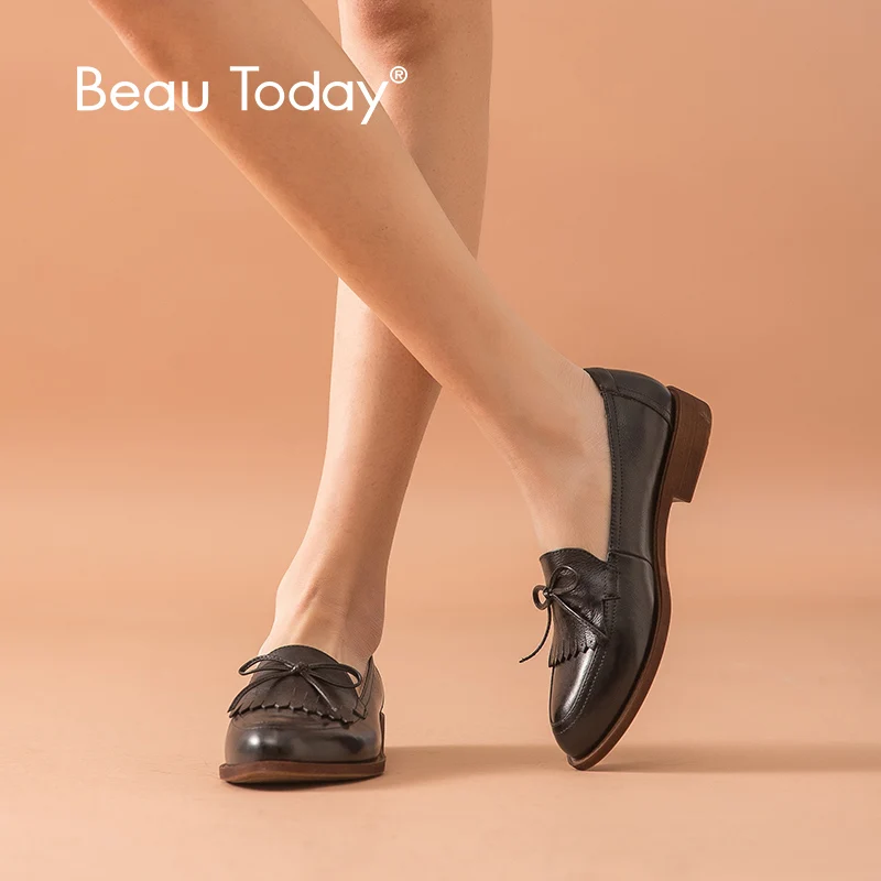 Туфли BeauToday женские с бахромой лоферы Воловья кожа заостренный носок бант без