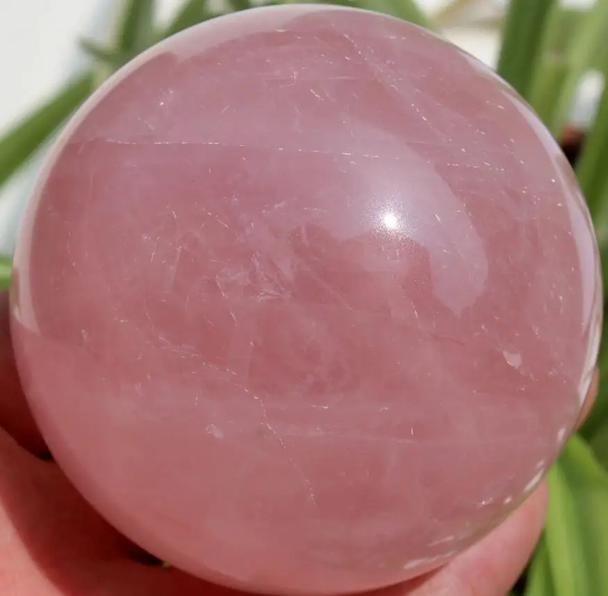 

Сферический Шар Из Натурального Розового Кварца, 100 мм