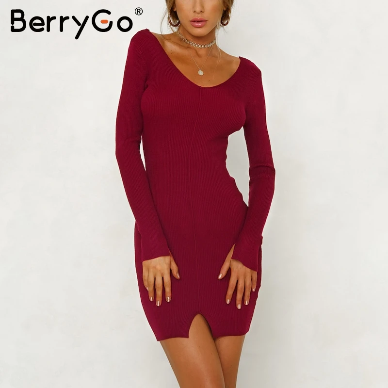 Женское трикотажное платье свитер BerryGo черное Повседневное с длинным рукавом и