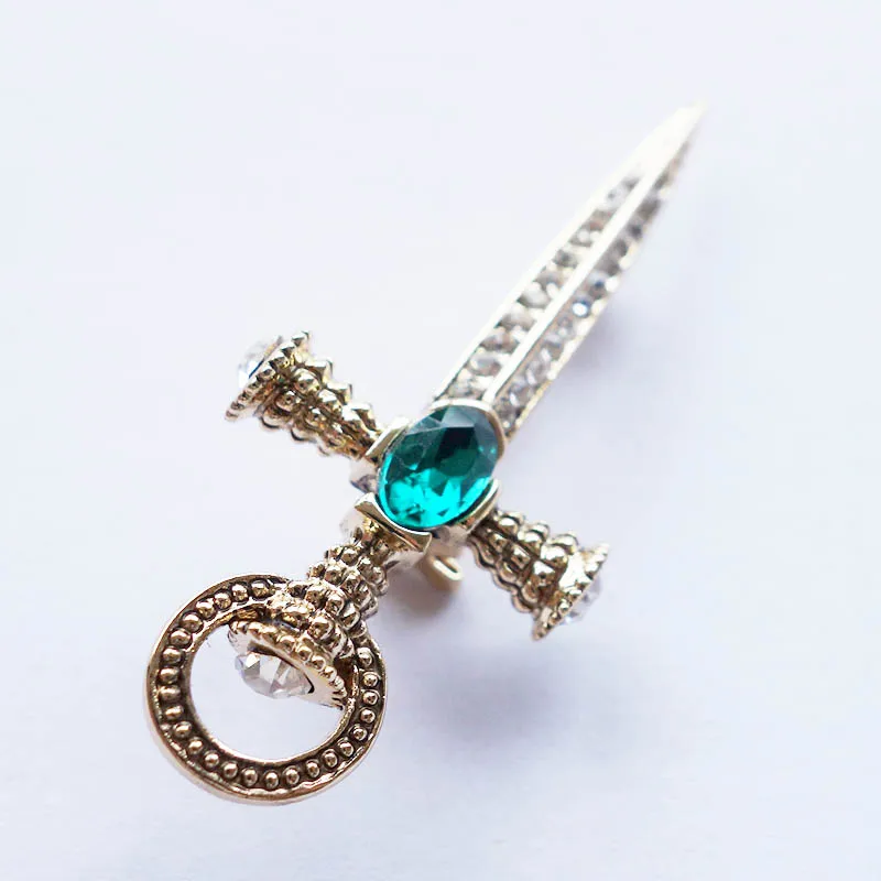 2018 модные ювелирные изделия эмалированная булавка хрустальный крест брошь меч