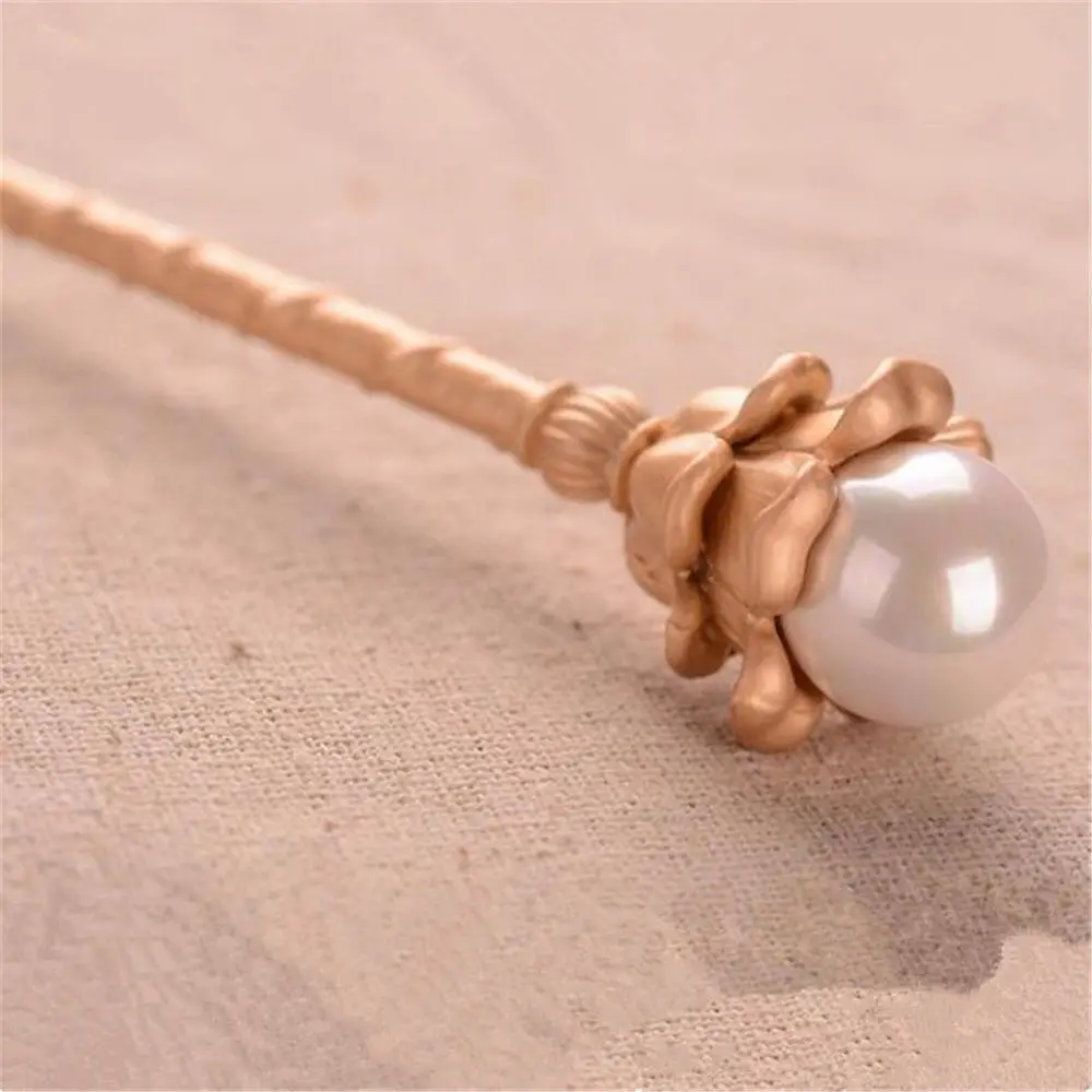 

Retro Women Handmade Alloy Pearl Hair Chopsticks Hair Stick Hairpin Chignon Pin Gift