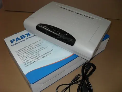 

Усовершенствованное качество VinTelecom CP416 гибридная система PBX/Офисная система телефонных помещений с 4 линиями x 16 удлинителями