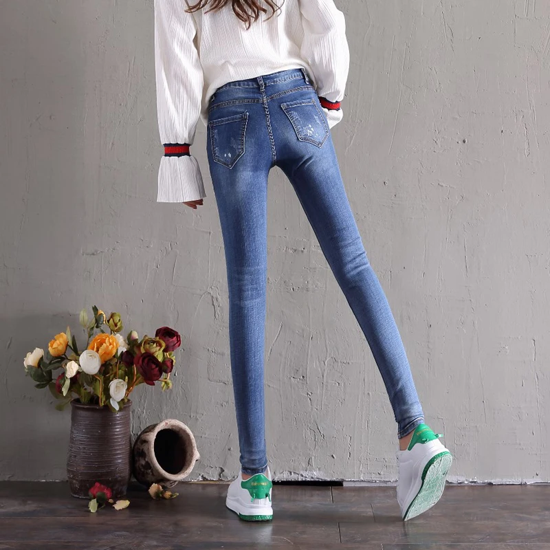 

New 2018 Summer Embroidery With High Waist Boyfriend Jeans For Women Female Trousers Denim Pencil Pants Ripped Jeans Woman Femme