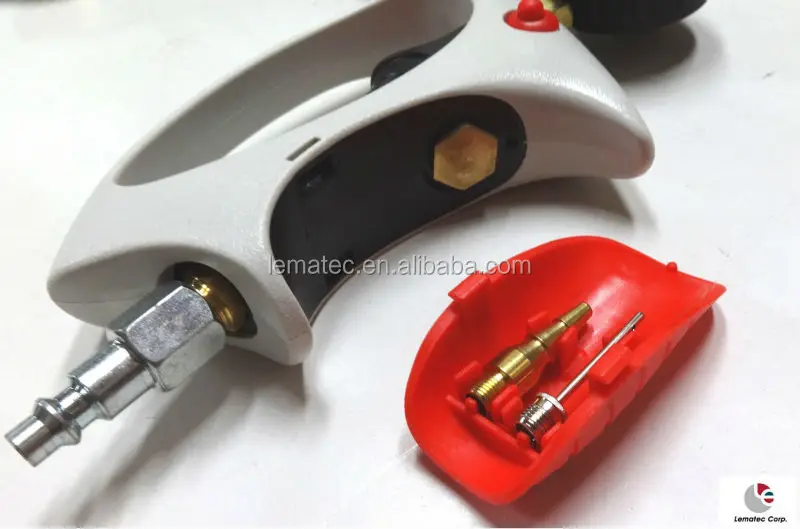 Эргономичный пистолет для накачивания шин с манометром сделанный в Тайване