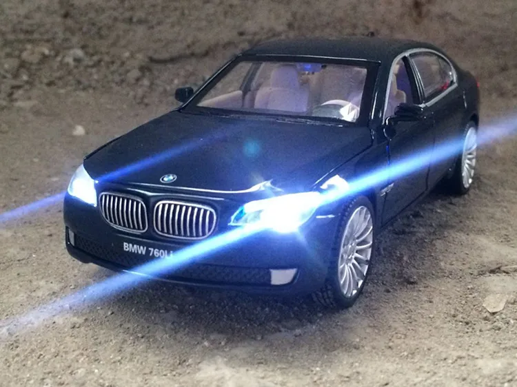 1:32 760Li игрушка купе модель автомобиля сплав оттягивание детские игрушки Подлинная коллекция лицензии моделирование подарок внедорожник автомобиль мальчик