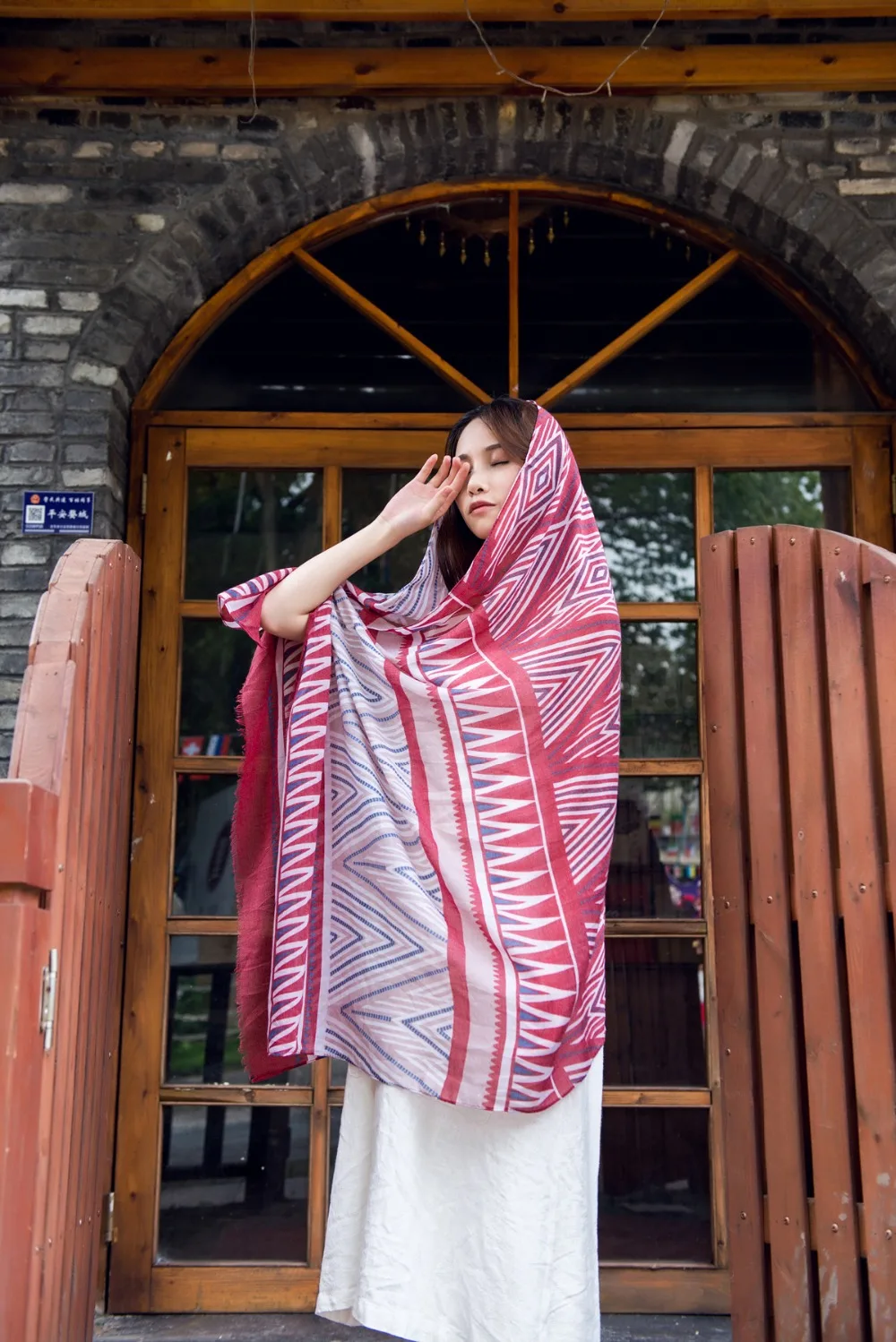 

2016 Hot Sale Triangles Geometric Print Scarf Cotton Fringe Scarf Women Long Shawls Scarves Wrap Geometry Scarf FREE SHIPPING