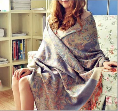 Модный бренд богемный цветочный вышитый жаккардовый шарф длинные широкие женские шарфы шарф с бахромой 65*190 см