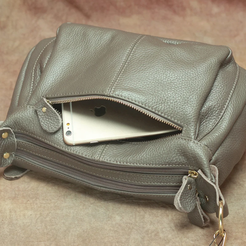 Повседневная женская сумка из 100% натуральной кожи серая маленькая через плечо