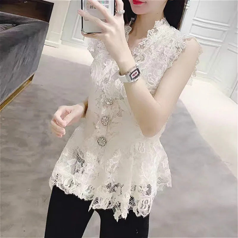 Women Blouse Shirt Fashion Woman Blouses 2019 Lace Blusa Feminina Hollow Out Shirt Women Floral Spliced Ladies Casual Shirts New