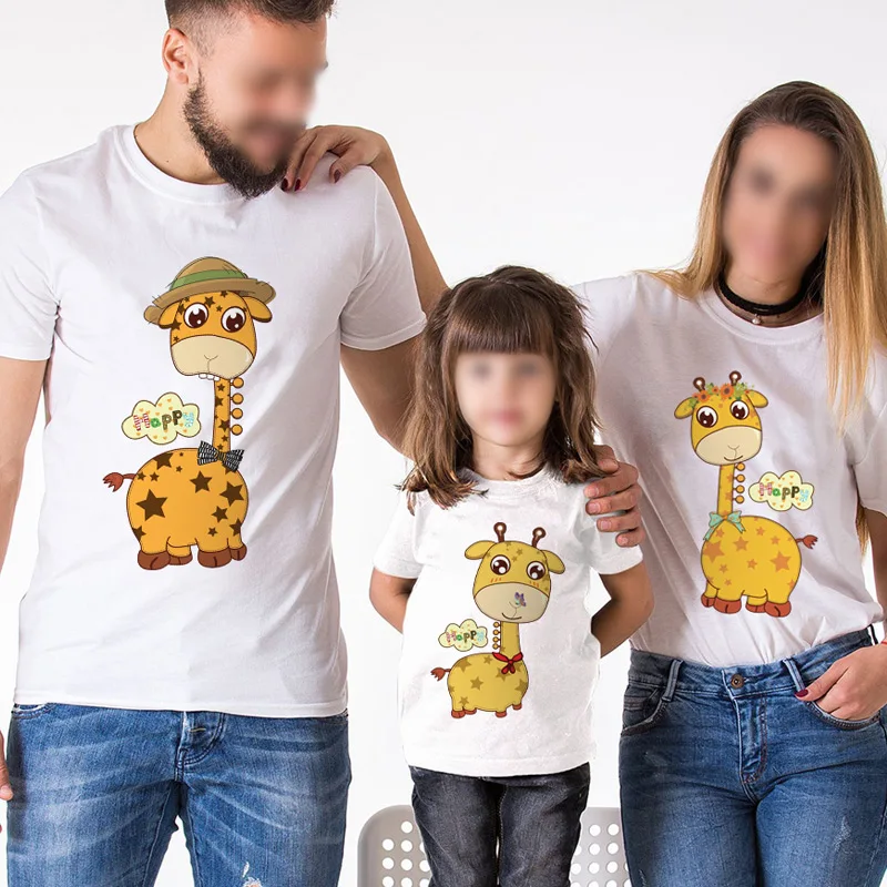 Одинаковая семейная одежда платья для мамы и дочки Семейные футболки модная