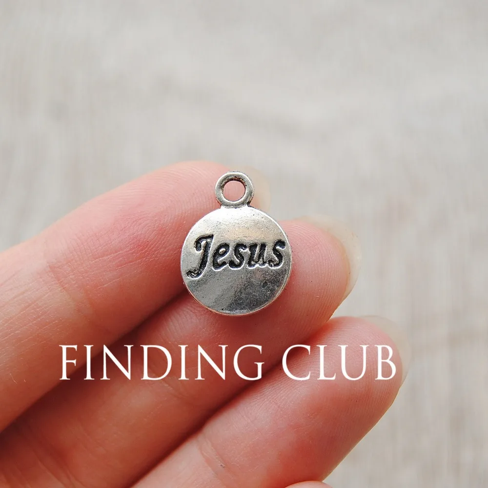 50 шт. 12 мм круглые подвески серебристого цвета с надписью Jesus и металлический