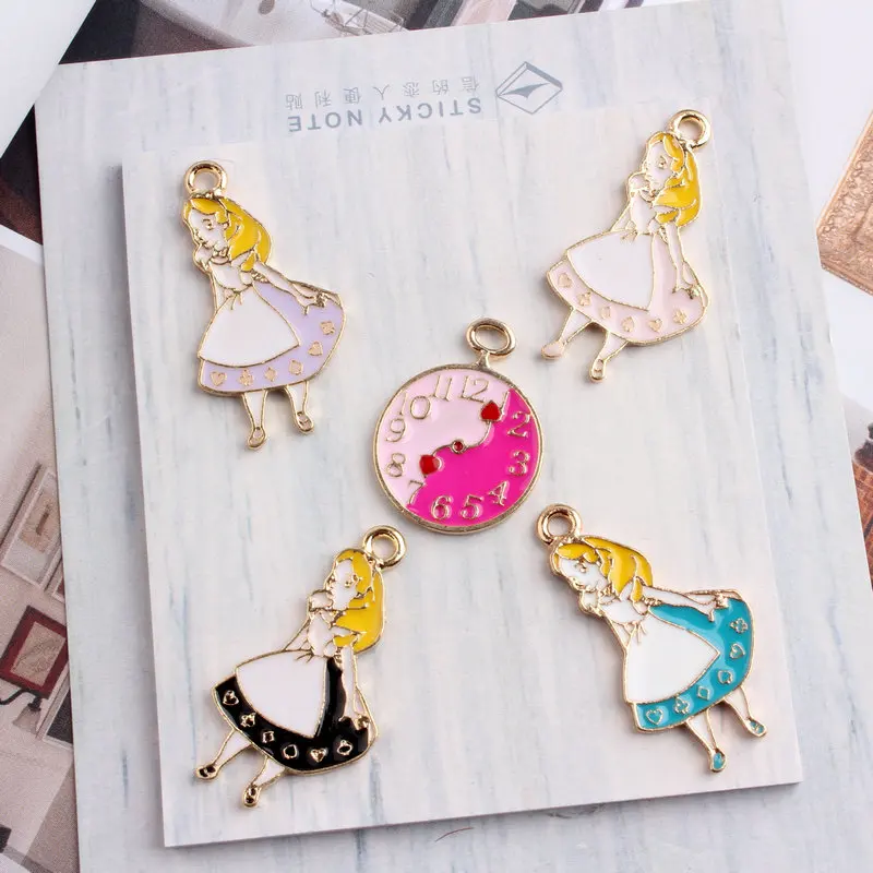 10 шт./лот сплав золота Алиса девушка часы с плавающей Эмаль Подвески Кулон Колье