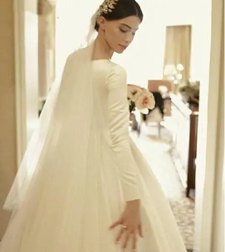 Unique Designed Satin Wedding Dresses Modest Long Sleeve Beteau Neckline Court Train Bridal Gowns Formal Robe de mariage | Свадьбы и