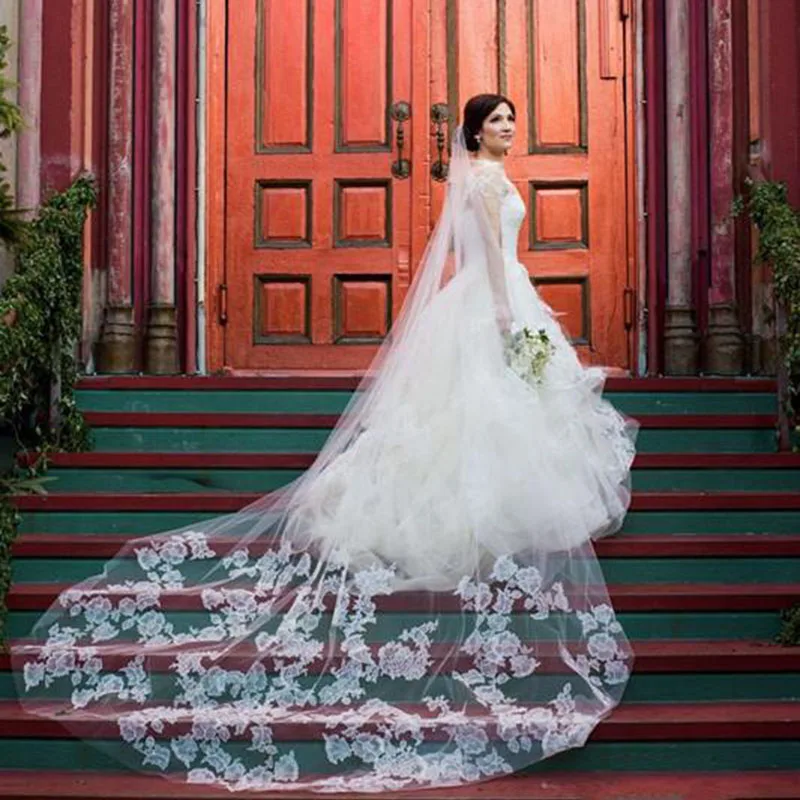 

Hot Sale Handmade Beauty 3M 1T Bridal Cathedral Long Veil Lace Applique Custom White Ivory Free Comb Wedding Veils