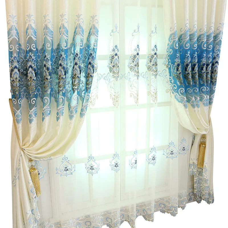 Полузатемняющие бежевые водорастворимые европейские шторы блэкаут с вышивкой