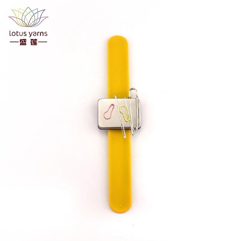 

Magnet Marker's Keeper Knitting Embroidery Tools Handicraft