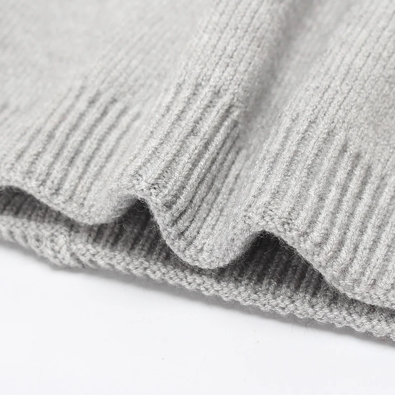 Осенне зимние шапочки ROSELUOSI однотонные кашемировые толстые теплые двухслойные