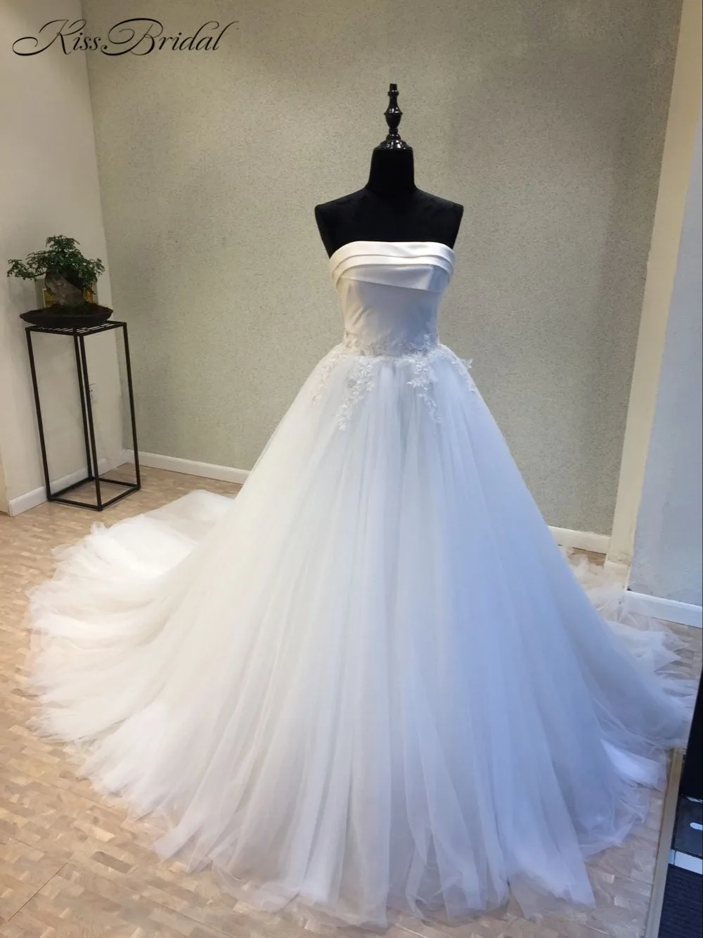 Vestido Noiva новые элегантные длинные свадебное платье 2018 без бретелек с плеча