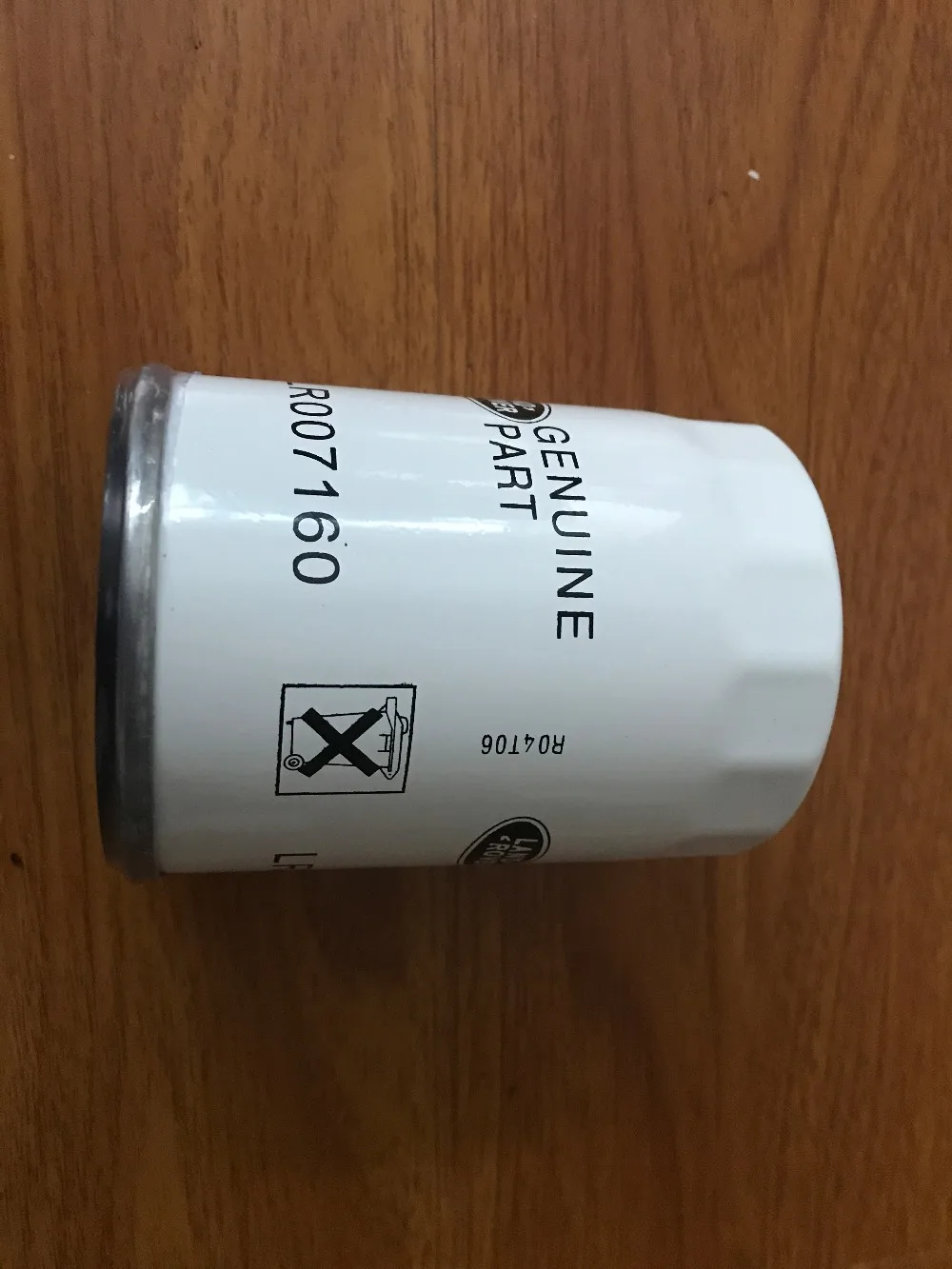 

Oil Filter For Land Rover LR3 Jaguar S type XJ8 XKR