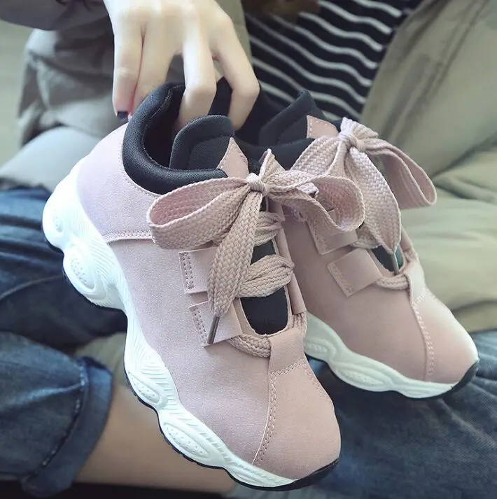 Женские кроссовки 2019 модные белые на платформе женская брендовая повседневная