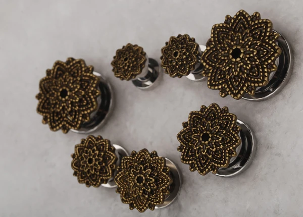 Розничная 1 шт. ухо расширитель пронзительный ретро цветок беруши тоннели