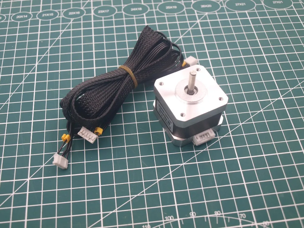 

1pcs Dual Z Upgrade stepper motor with cable for Creality CR-10 3D printer