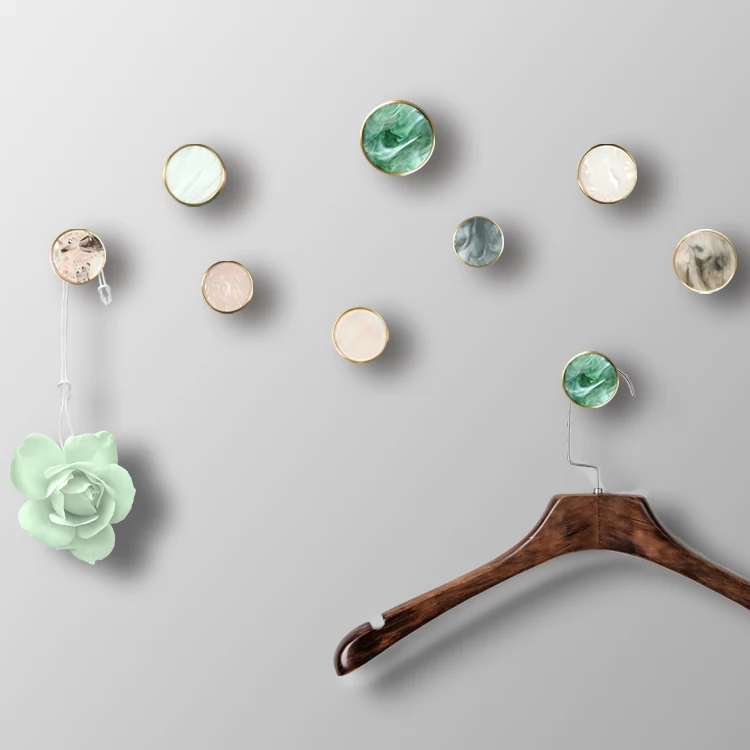 Минималистичная настенная вешалка вертикальная латунная рамка шкаф выдвижная