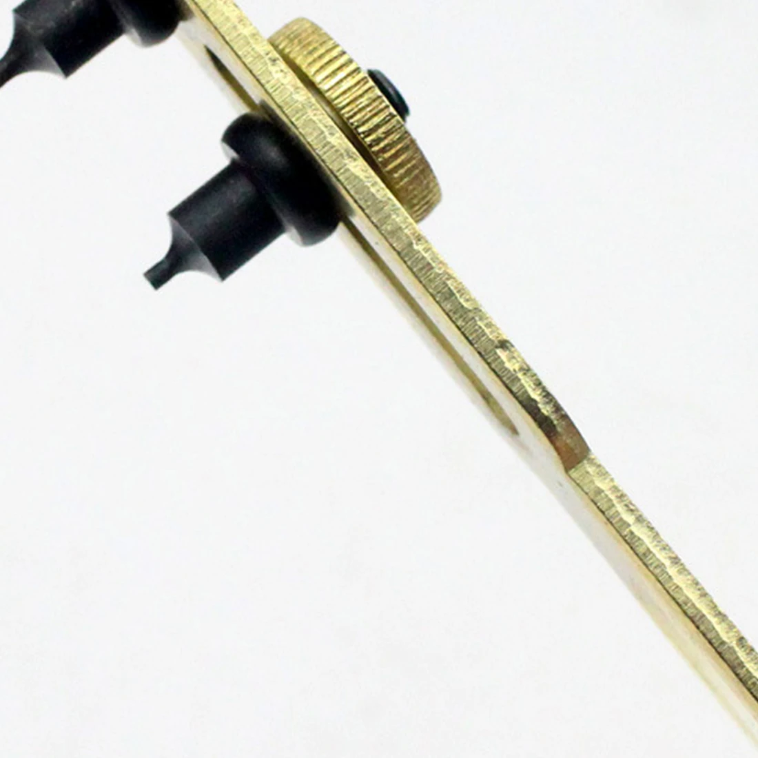 Набор для ремонта часов 1 шт. регулируемый чехол задней панели открывалка замены