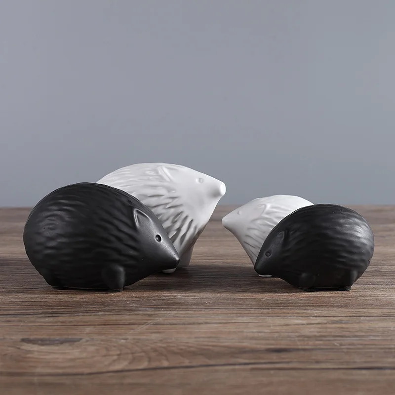 

Nordic style living room decoration Home Furnishing modern minimalist creative ceramic crafts Hedgehog