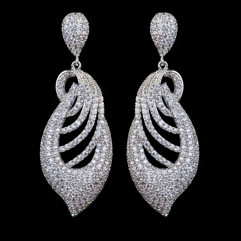 Новое поступление Полностью украшенные драгоценными камнями циркониевые