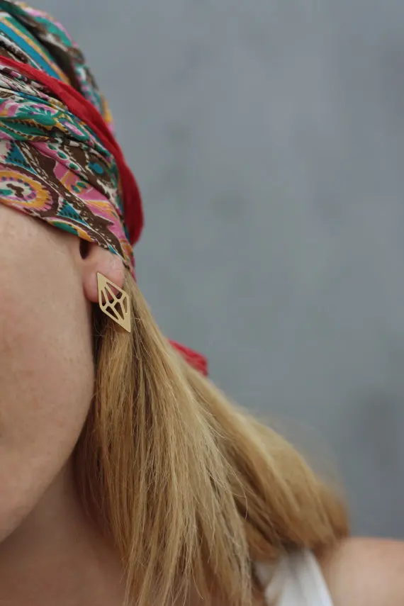 

Wholesale Trendy Brand Design rhombus Earrings in Gold Silver rhombus Studs Geometric Jewelry Geometric Earrings For Women